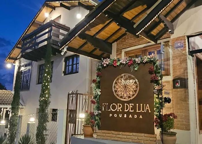 Pousada Flor De Lua Monte Verde